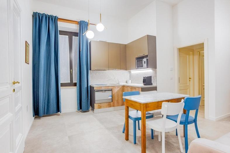 Villino Mari Camere Con Parcheggio Privato Gratuito Ascoli Piceno Extérieur photo