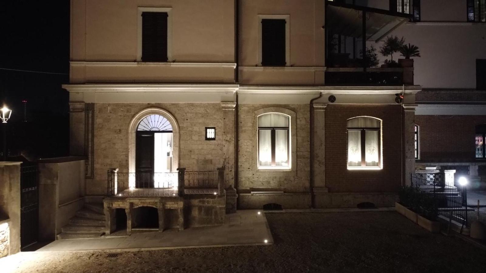 Villino Mari Camere Con Parcheggio Privato Gratuito Ascoli Piceno Extérieur photo